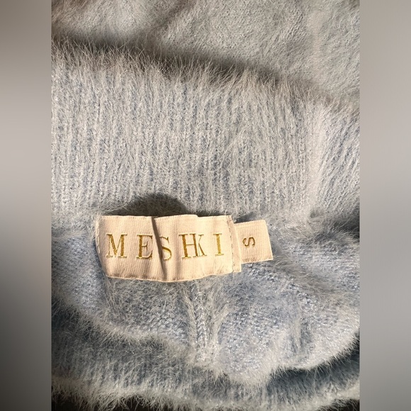 MESHKI Fluffy Knit Lounge Set - Light Blue Crop Top & Shorts (Size XS/S) - Picture 9 of 9